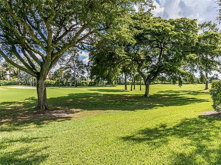21559 Cypress Hammock Dr #44J — Photo 10