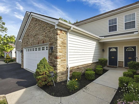 5th image of 6220 Albany Brooke Dr