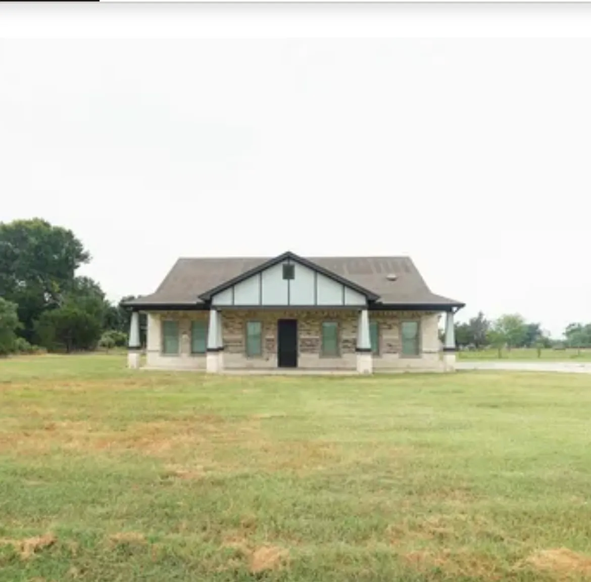 5 bed, 2312 sqft, $3,100 — Photo 3