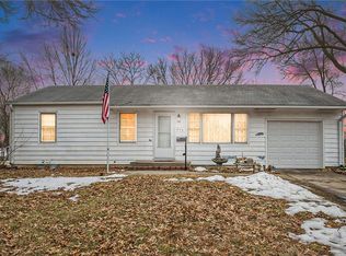 675 Dixie St, Liberty, MO 64068