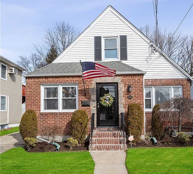 1st image of 543 Stewart Ave