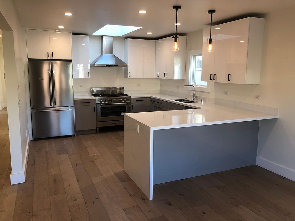 1st image of 30 Vasquez Ave