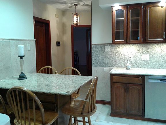 3rd image of 5215 N Bernard St #1