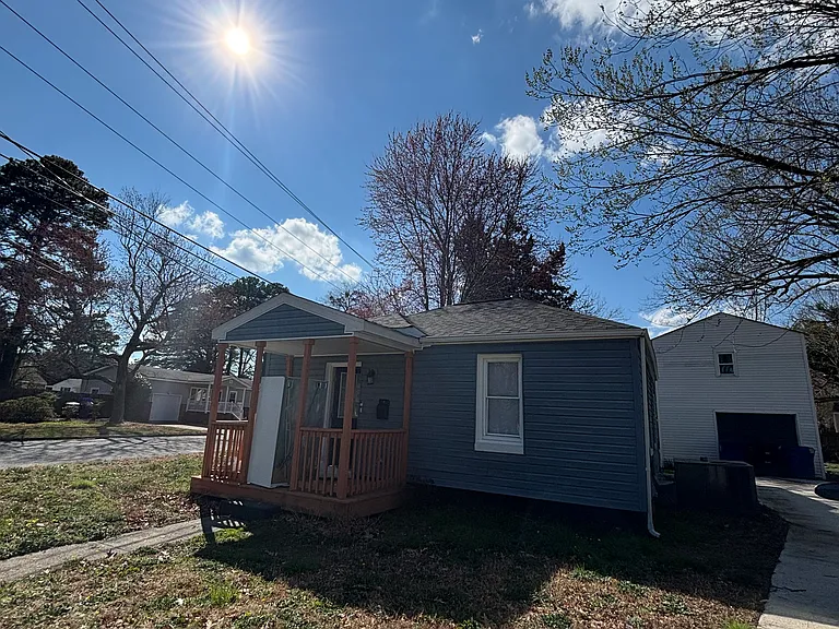 1 Pollux Cir W — Photo 6