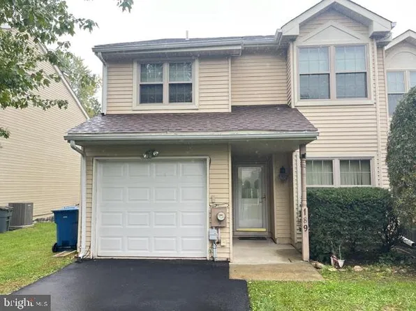 189 Log Pond Dr, Horsham, PA 19044