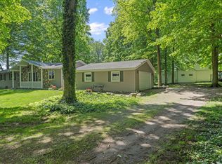 19787 Hoffman St, Cassopolis, MI 49031