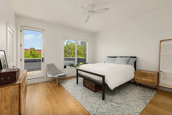 Bedroom, photo 4