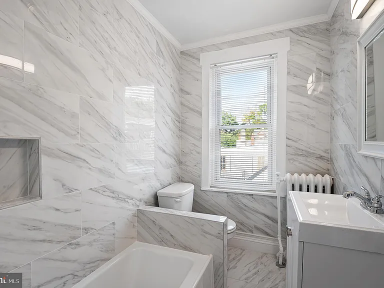 221 Kings Hwy E #B — Photo 13