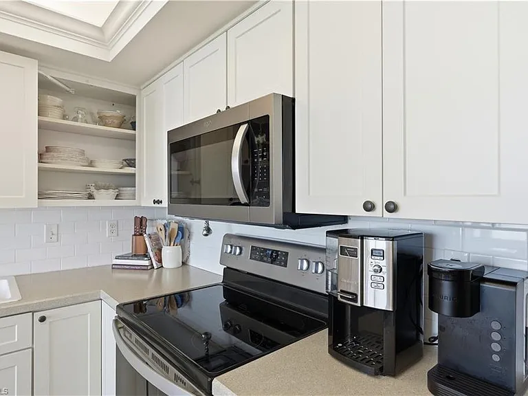 9375 Gulf Shore Dr #203 — Photo 15