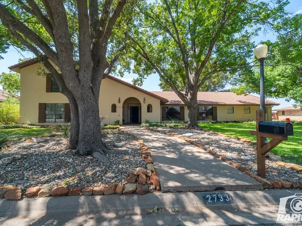 2733 Oak Mountain Trl, San Angelo, TX 76904