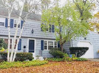 97 Hyde Rd, West Hartford, CT 06117
