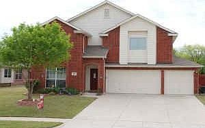 1st image of 320 Willowlake Dr