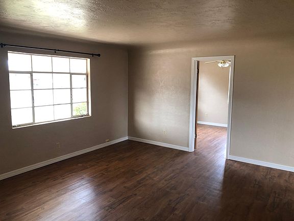 2nd image of 4740 Chisos Ln