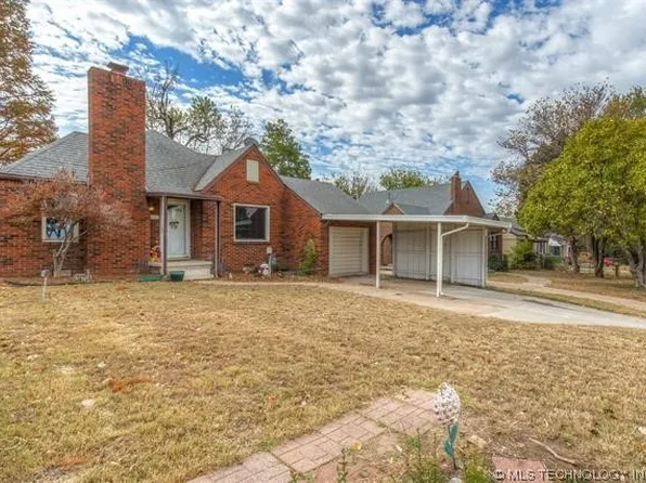 5040 E 2nd St, Tulsa, OK 74112