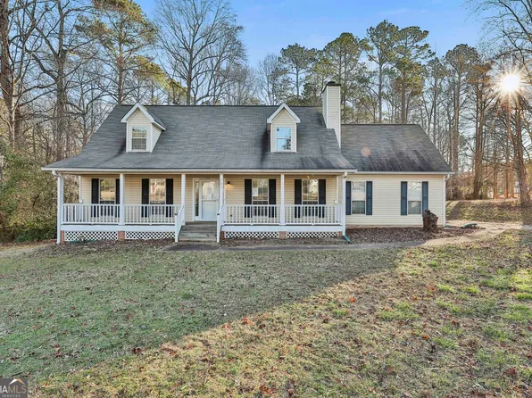 131 Bridgewater Ln, Newnan, GA 30265