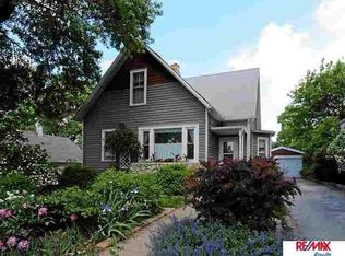 4524 Charles St, Omaha, NE 68132