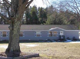 5037 N 7th Rd, Mesick, MI 49668