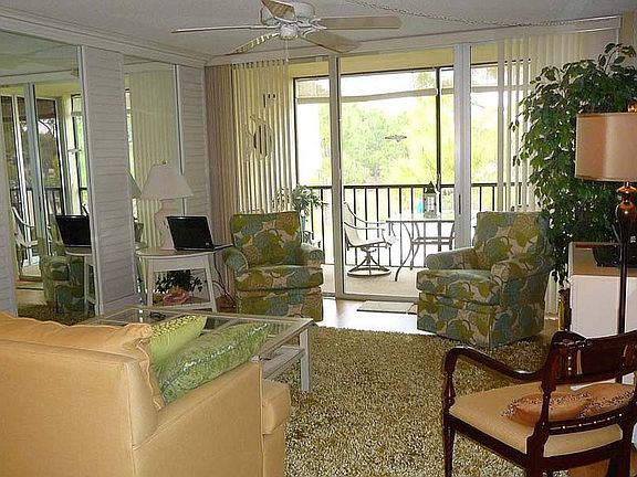 3rd image of 25804 Cockleshell Dr #315