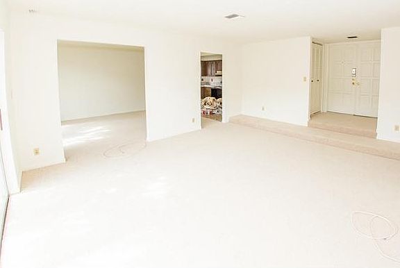 5th image of 9320 NW 43rd St