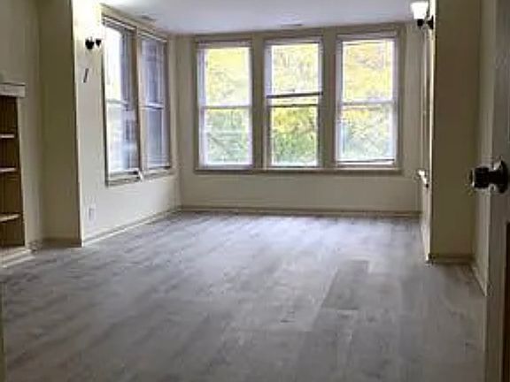 5th image of 8137 S Evans Ave APT 1
