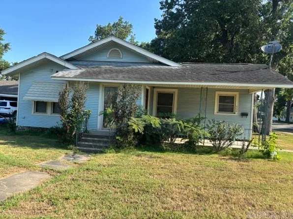 502 W 2nd St, Dewitt, AR 72042