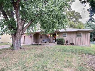 412 Cindy St, Goddard, KS 67052
