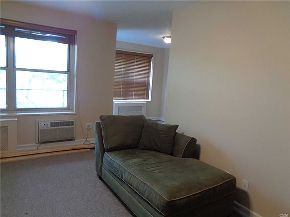 4th image of 20 Wendell St APT 29D