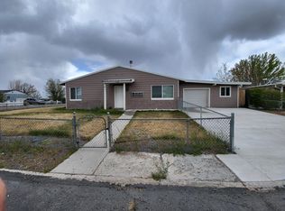 125 Manzanita St, Herlong, CA