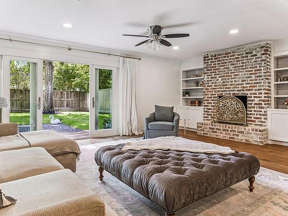 3rd image of 514 Bayou Knoll Dr