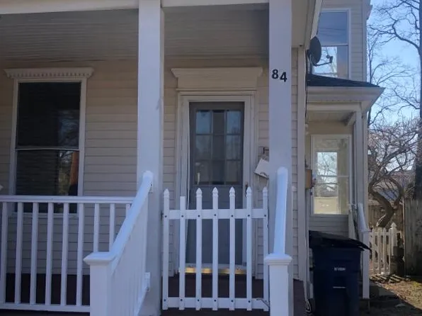 84 E 3rd St, Moorestown, NJ 08057