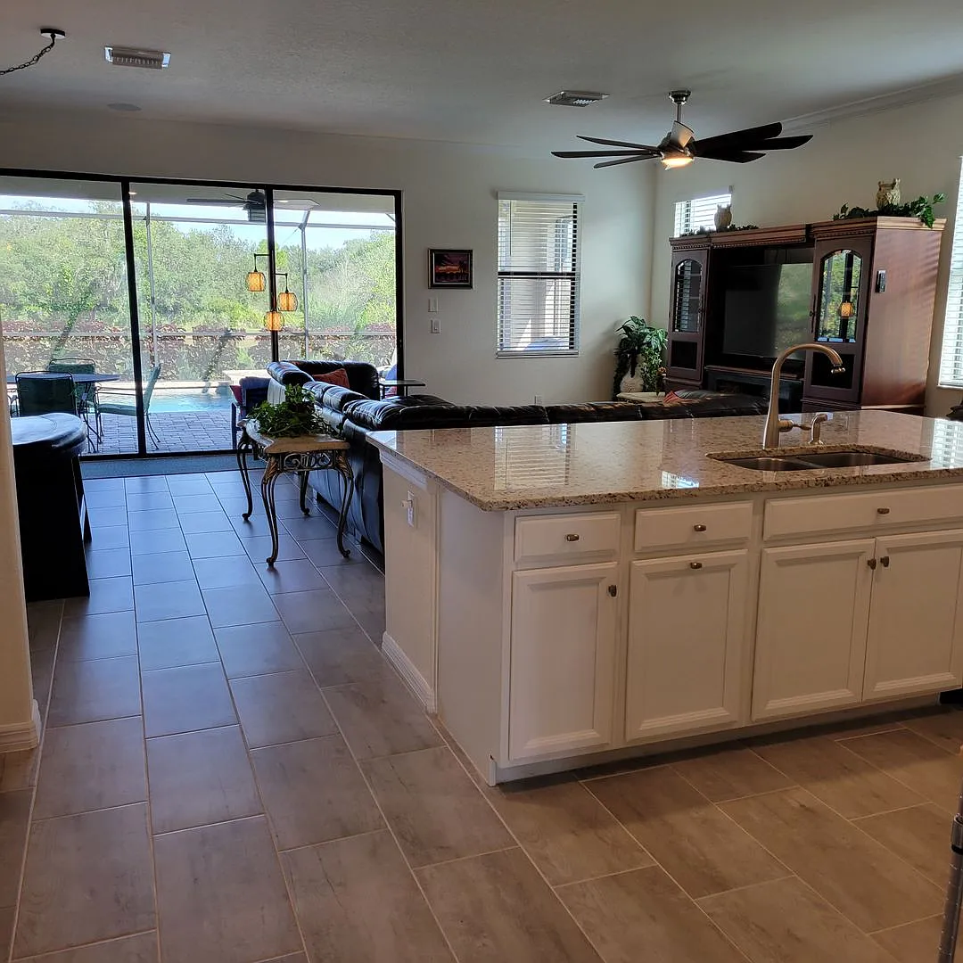 Annual turnkey furnished 3/3 SFH in "Green" gated community in Bradenton — Photo 3