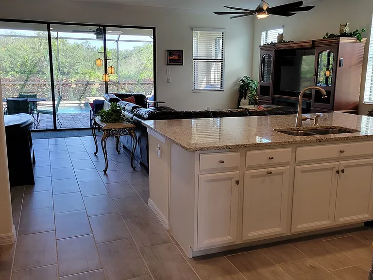 17335 Blue Ridge Pl — Photo 3