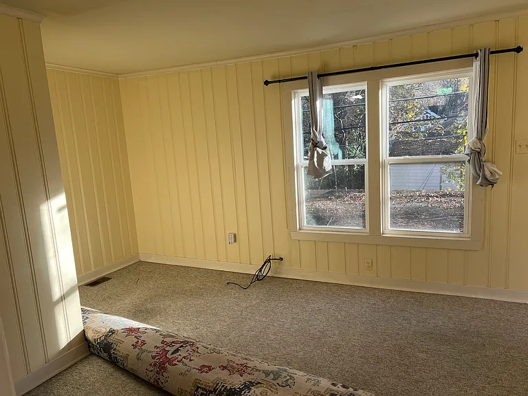 1833 Central Ave — Photo 8