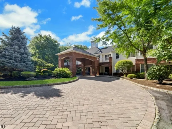 100-215 Ridgewood Rd BLDG 100 #215, Washington Twp., NJ 07676