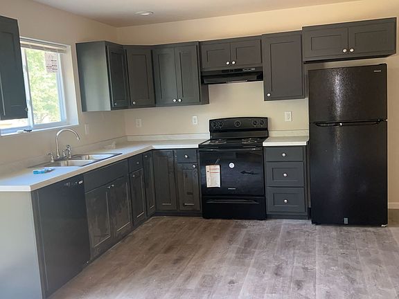 2nd image of 318 Brock Ave