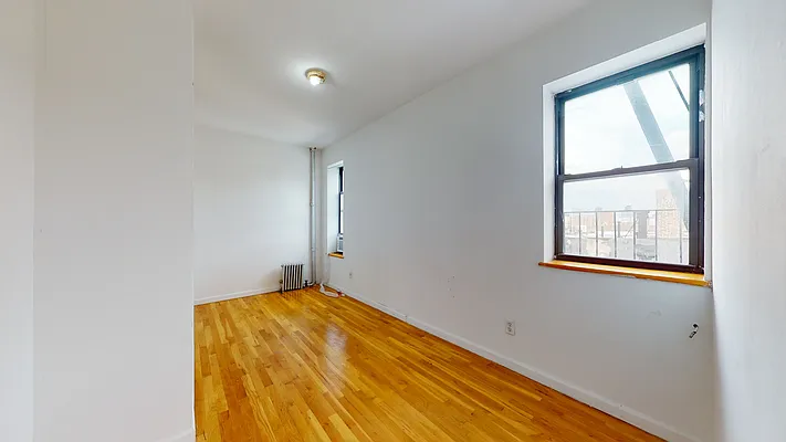 Rented by Bond New York | media 22