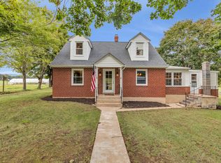 12 Lockhart Ln, Bentonville, VA 22610