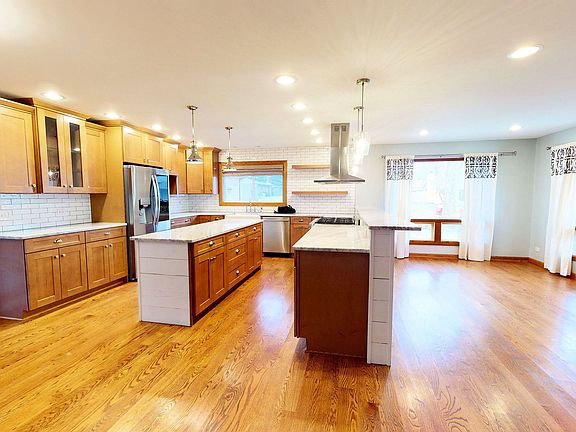 3rd image of 12419 S McVickers Ave