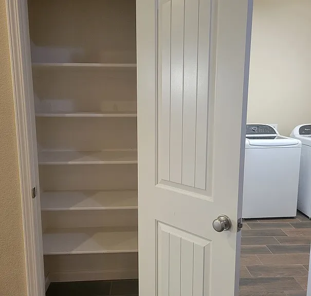 227 Gooselake Cir — Photo 3