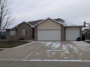 716 Coffie Farm Rd, Sergeant Bluff, IA 51054