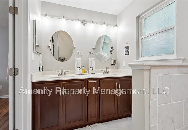 4 W Spur Ct — Photo 18