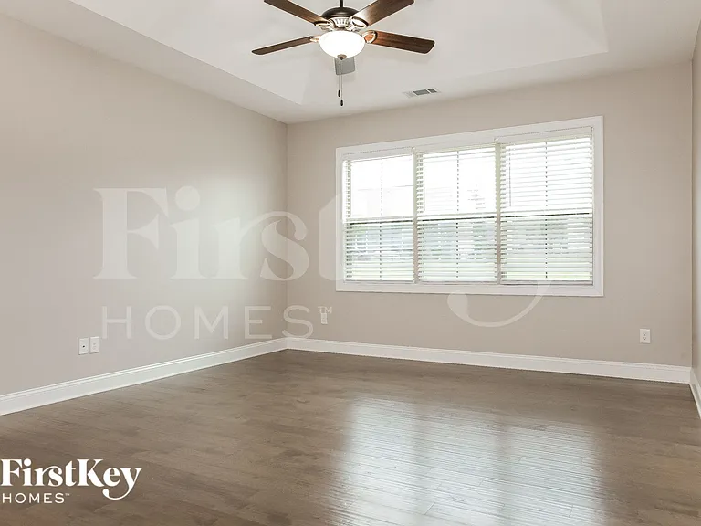 740 Wood Lily Dr — Photo 8