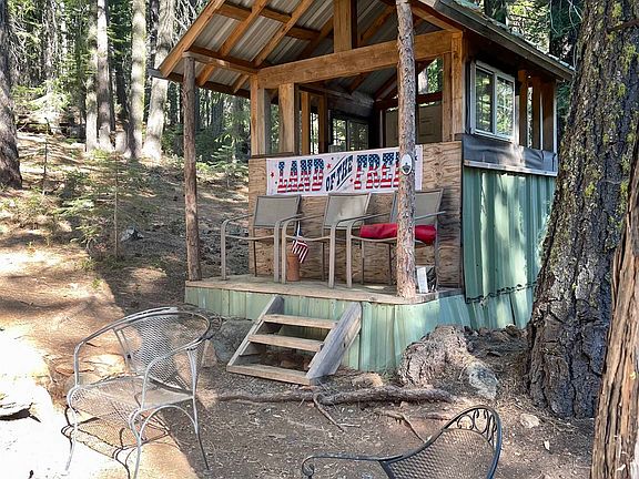 2nd image of 1770 Lodgepole Trl