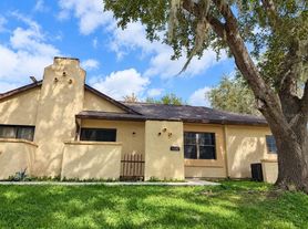 60 Pine Trak, Ocala, FL