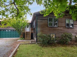 1194 Boston Neck Rd, Narragansett, RI 02882
