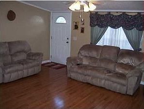 4th image of 109 Windrose Ln