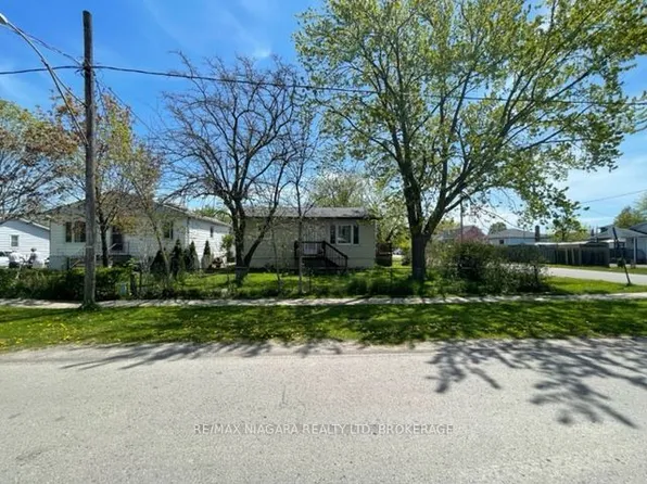 45 Powerview Ave, Saint Catharines, ON L2S 1V5