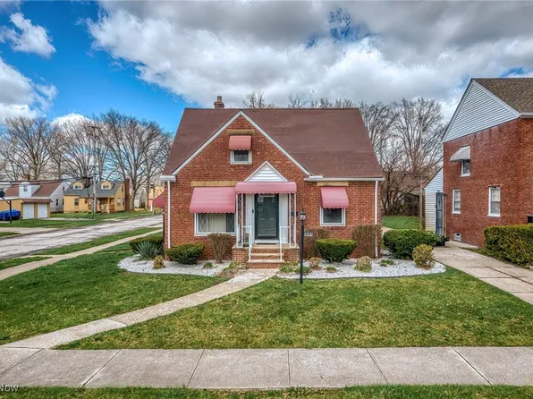 16101 Throckley Ave, Cleveland, OH 44128