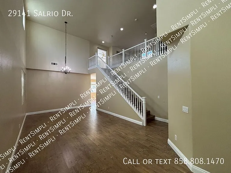 29141 Salrio Dr — Photo 4