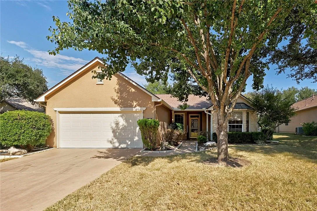2 bed, 2.0 bath, 1654 sqft, $2,300 — Photo 1